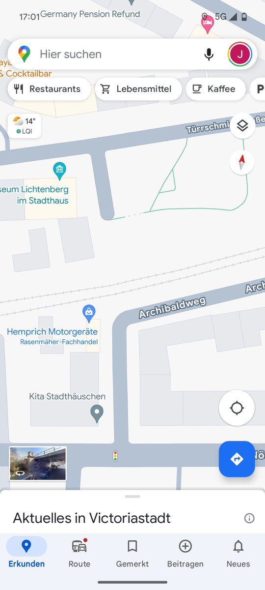 4 Monate nach Sperrung der #Stadthausstraße für Autos hat auch Google Maps die Karte endlich angepasst. Und hört auf den Verkehr in die Wohngebiete zu leiten. Eine kleine Änderung für Google. Eine großer Schritt für die Anwohnenden aus dem #Kaskelkiez und #Weitlingkiez.