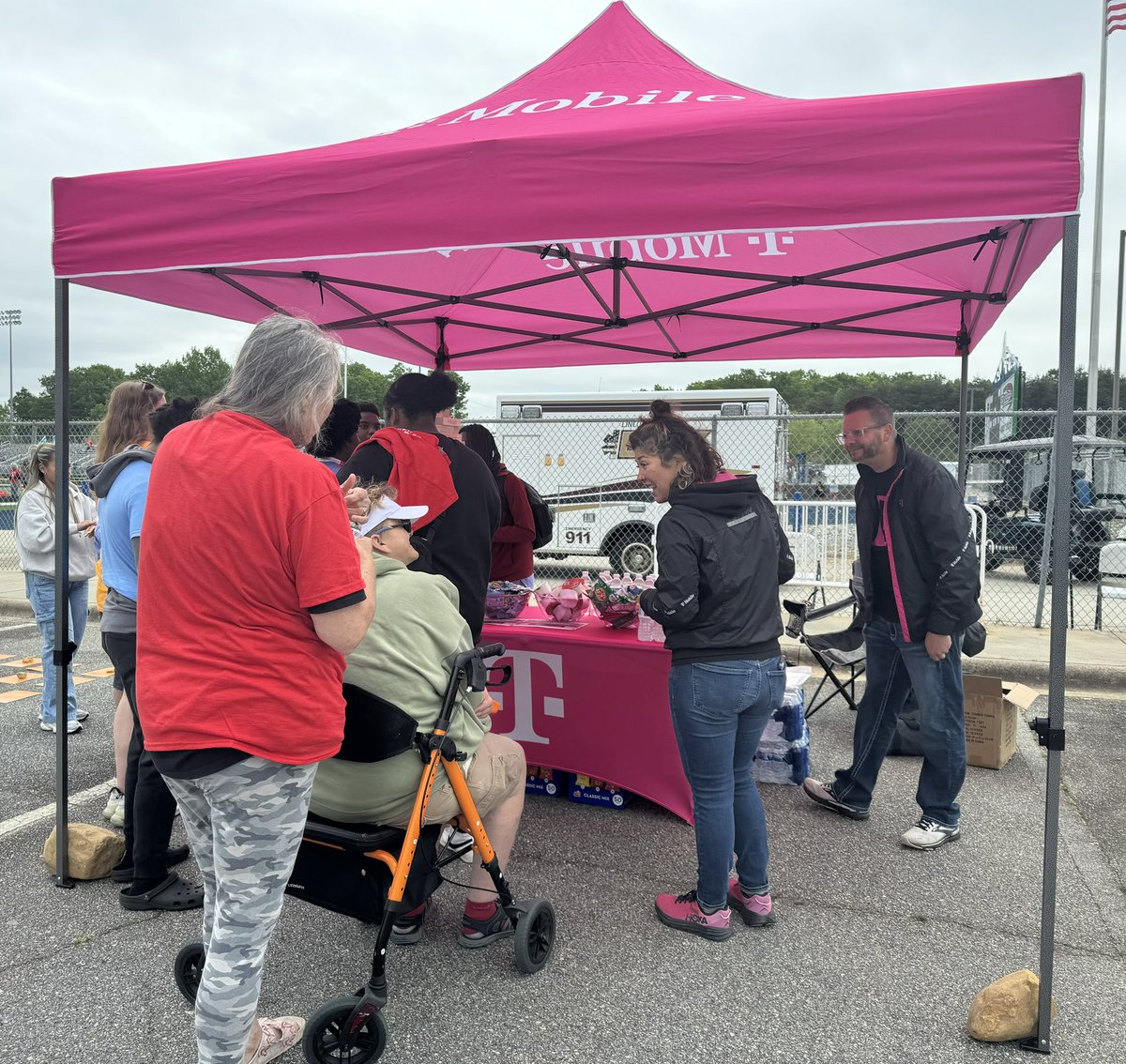 Lincoln County Special Olympics….. Love giving back to our communities…playing Jenga and Corn Hole, as well as giving out snacks and bottled water to the participants. @MrDennisJones @ChappyCLT @DAFerrera @AlexC808 @CarlaxDarling @24iris44