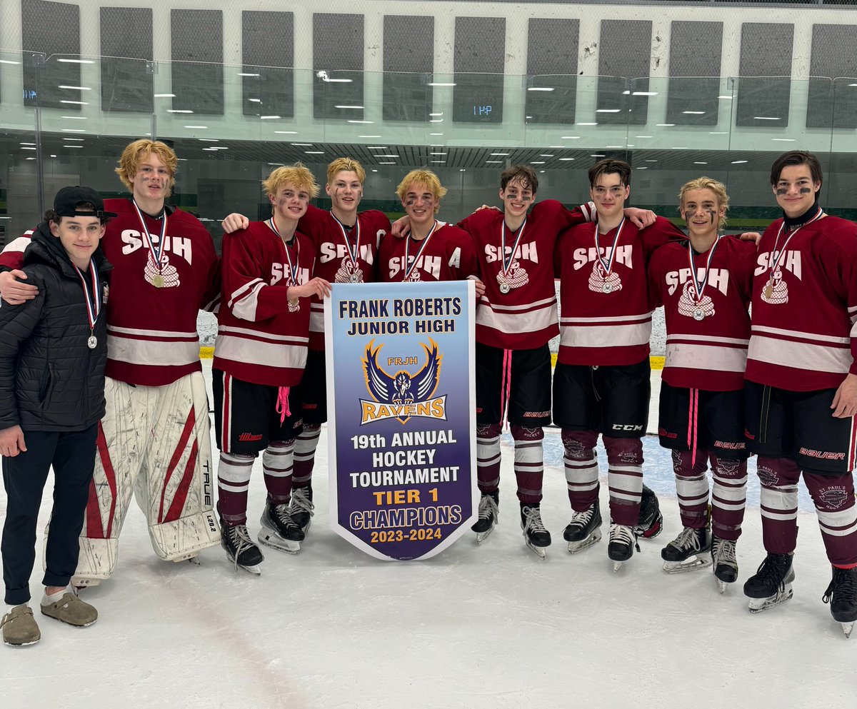 Great way to end the hockey season, and their junior high careers, for these nine Hitmen!  Won the @RavensHockeyInv Junior High Tier 1 Championship last night with their @SPVipershockey squad!   Well done, boys!!