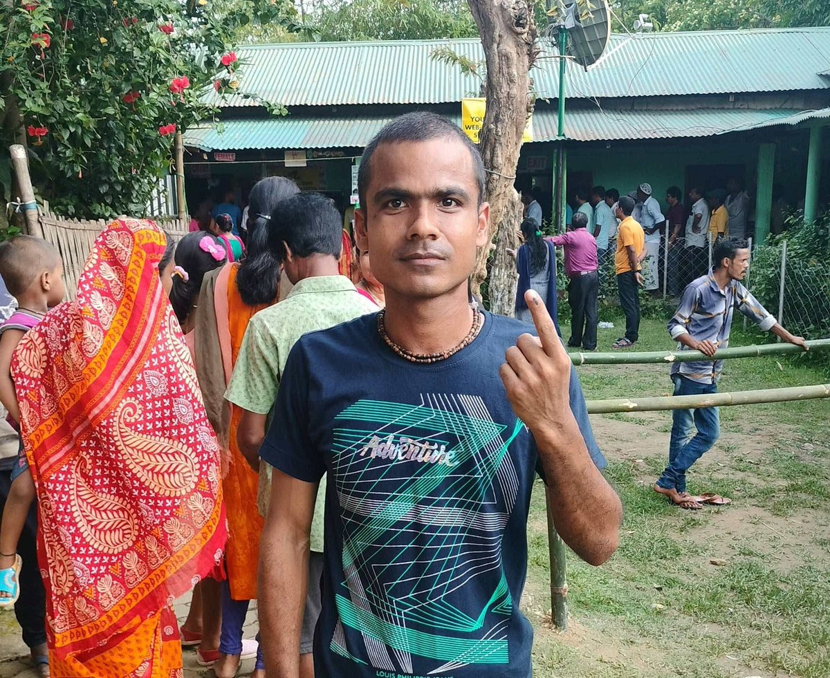 আমি, দেশৰ উন্নয়নৰ বাবে ভোট দিলোঁ ...
#indiancountry
#Assam 
#Silchar 
#2024Election 
#MemberofParliament