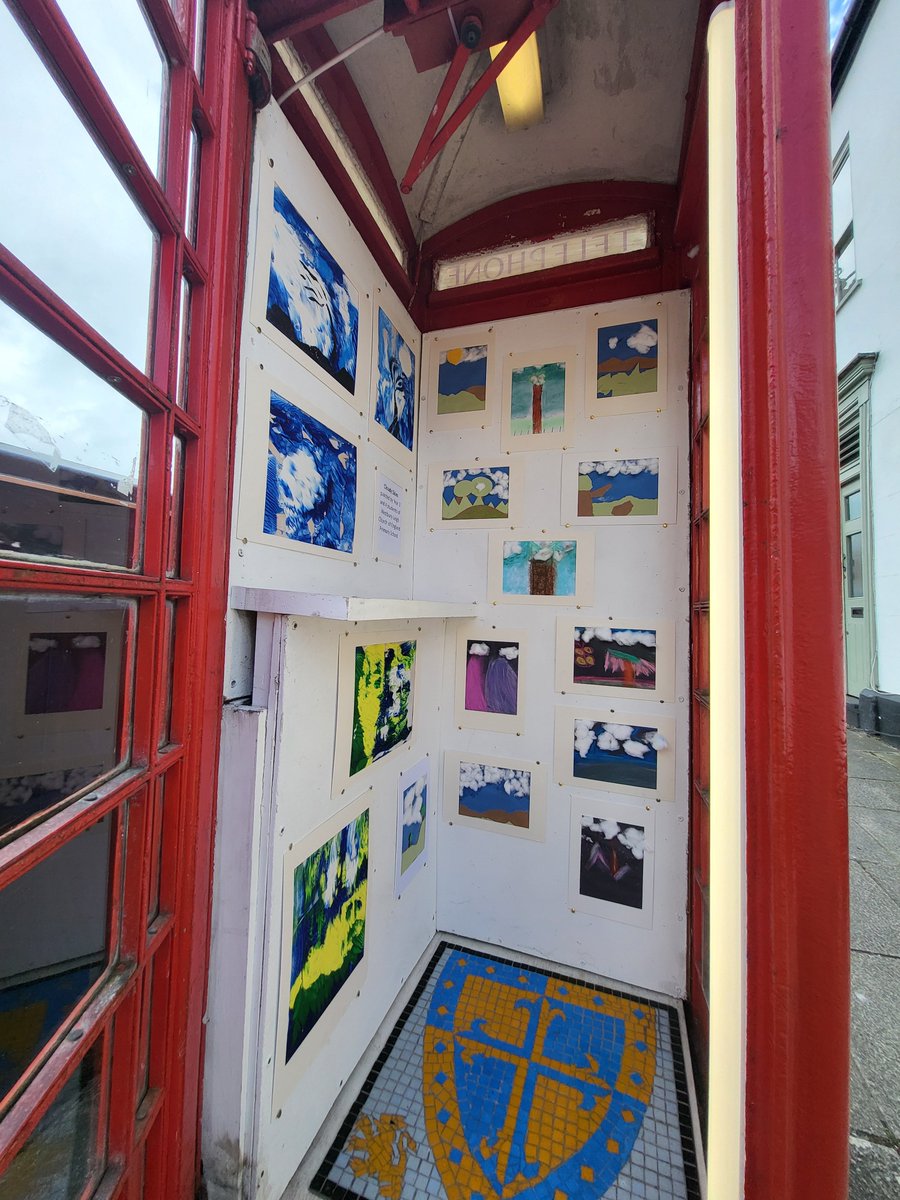 ☎️❤️ The Phone Box Gallery welcomes Westbury Leigh Church of England Primary School and their artwork display titled “Cloudy Skies” by students of year 3 and 4.
☎️❤️ Thank you to Bitham Brook Primary School for the previous artwork display.