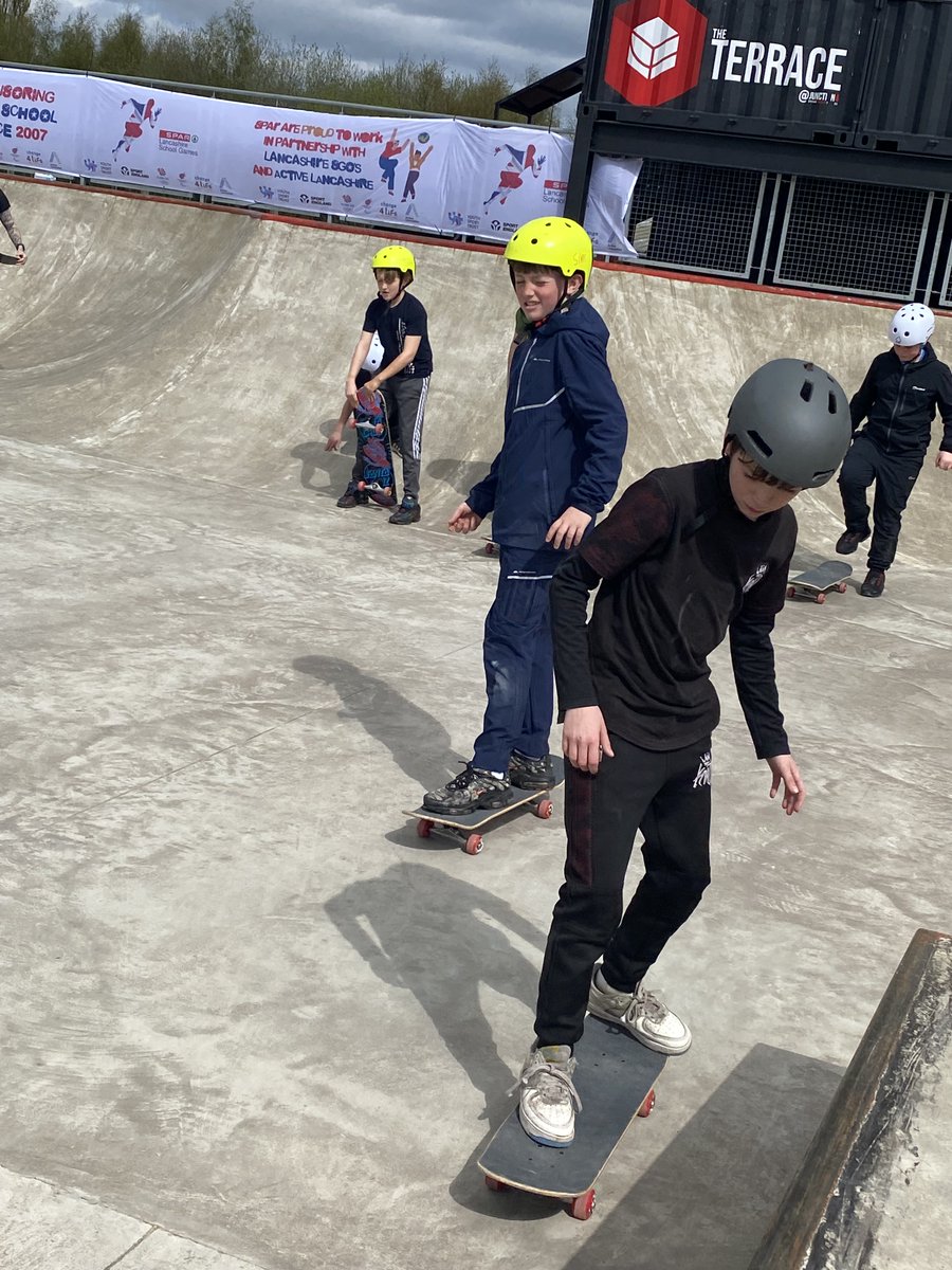 🌟 Our afternoon at Junction 4 skate park this week was EPIC! 🛴🛹🚲 Nine Year 7/8 boys unleashed their inner daredevils as they tackled scootering, skateboarding, and BMXing like pros! 🤘#Junction4SkatePark #educationwithcharacter