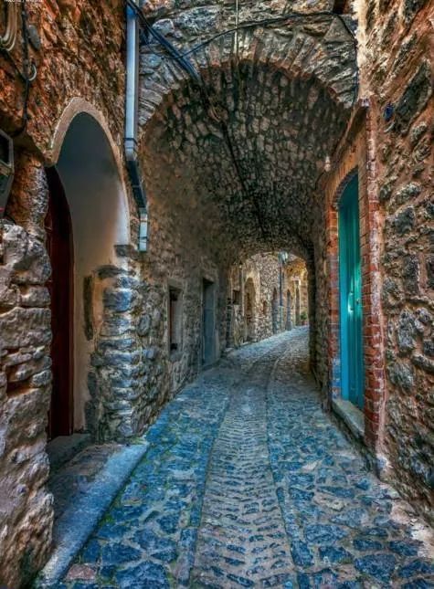 Mesta, Chios Island, Greece.
💙🇬🇷💚