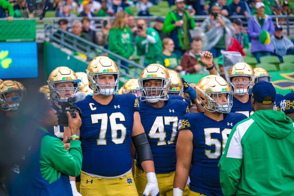 We saw a few familiar faces drafted at the #NFLDraft last night! 🤩🏈 Read more here: collegefootballireland.com/news/notre-dam… #MuchMoreThanAGame | #NFLDraft