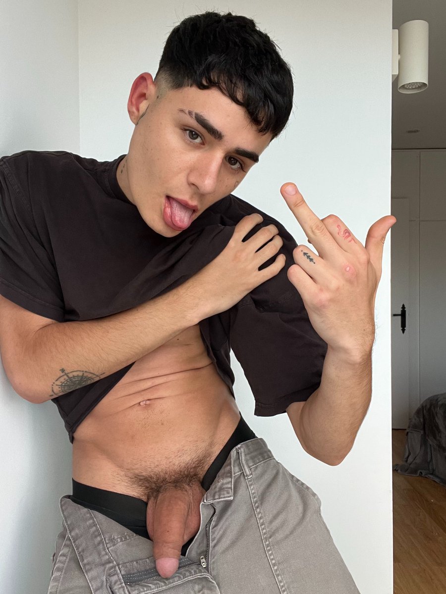 who likes hairy dick? 😈 😈 t.co49Qul4aMoS 