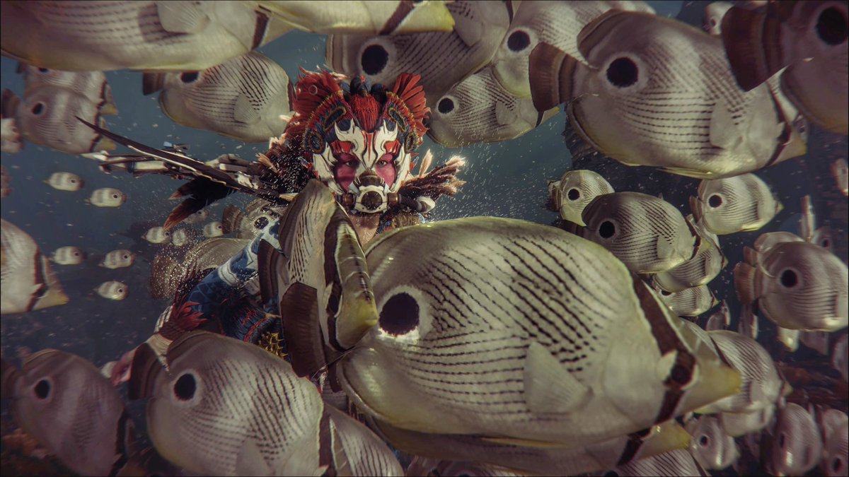 Diving with the Fishes🤿🐟 #HorizonForbiddenWest by @Guerrilla