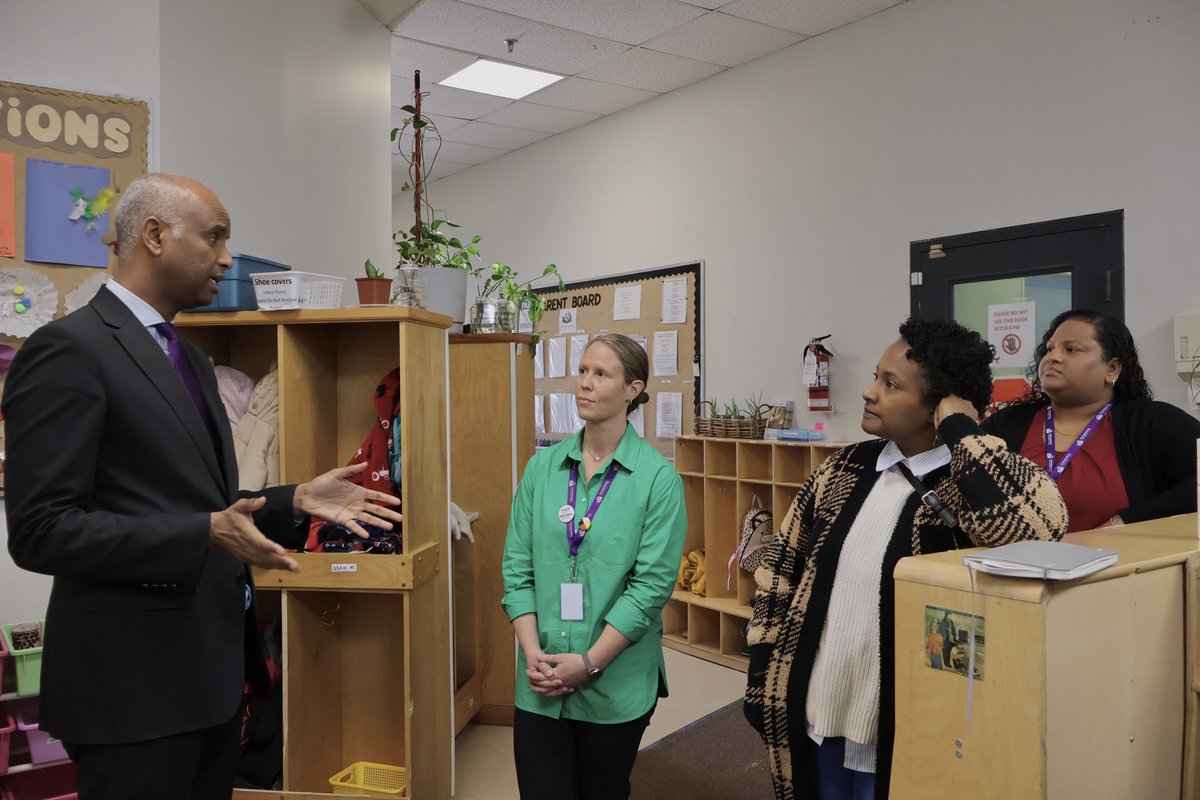 Canadian families are saving thousands of dollars because of affordable, $10/day childcare. With #Budget2024, providers like the Mount Dennis Early Learning and Childcare Centre can build more spaces, hire more educators and support more families right here in York South-Weston.