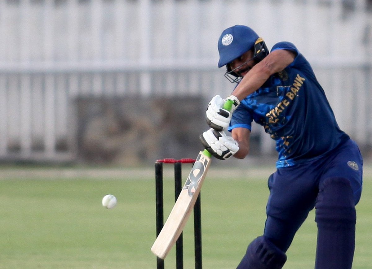 President's Cup second round update: Higher Education Commission beat State Bank of Pakistan by 29 runs (DLS method). State Bank of Pakistan: 278-6 (43 ov) Higher Education Commission: (26 ov) Scorecard: pcb.com.pk/match/35233.ht… #SBPvHEC