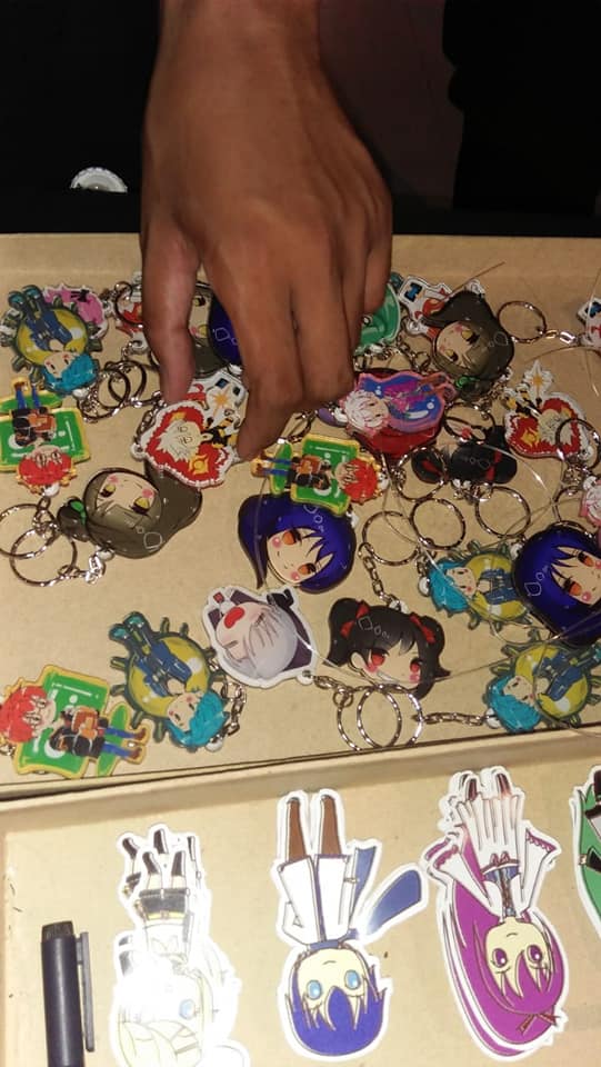 zardw36's tweet photo. merchmerch 
.
re produce<?>
#artmerch https://t.co/InFYkBeXCA