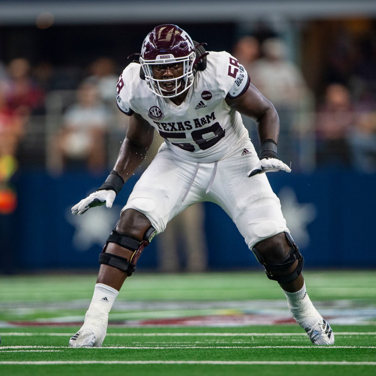 Jesse Moody (@jessemoody57) on Twitter photo Blessed to say I have received my 10th offer from Texas A&M University #GigEm <a href="/CoachBateman/">Jay Bateman</a> <a href="/cy_woodland/">Cyril woodland</a> <a href="/yusuftribble/">Coach Yus</a> <a href="/TepFootball/">Imhotep Football</a> Blessed to say I have received my 10th offer from Texas A&M University #GigEm <a href="/CoachBateman/">Jay Bateman</a> <a href="/cy_woodland/">Cyril woodland</a> <a href="/yusuftribble/">Coach Yus</a> <a href="/TepFootball/">Imhotep Football</a>