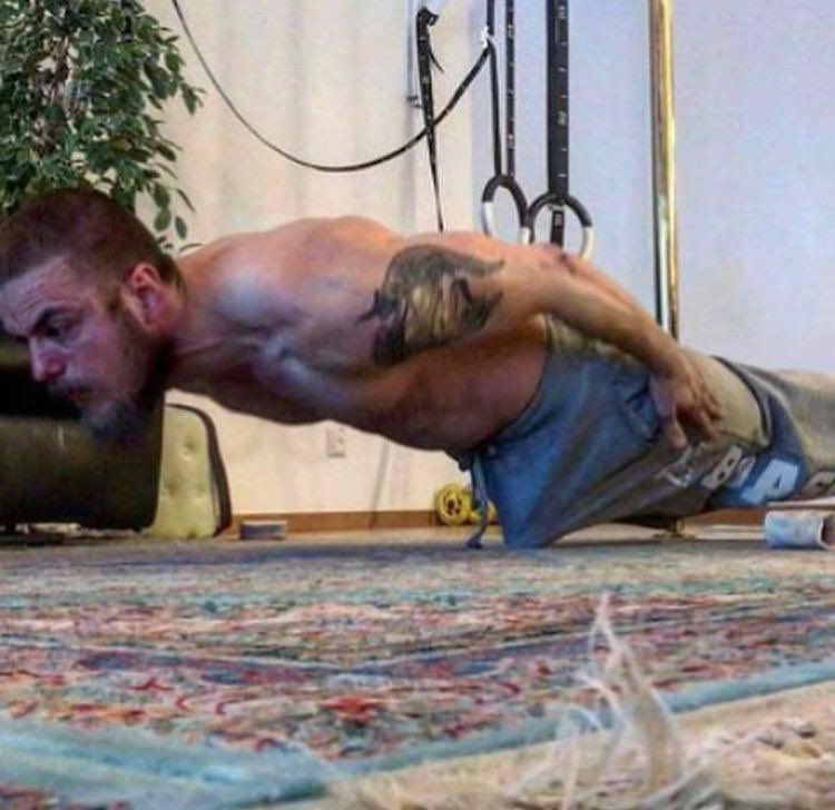 Trubiscuits N Gravy tweet media