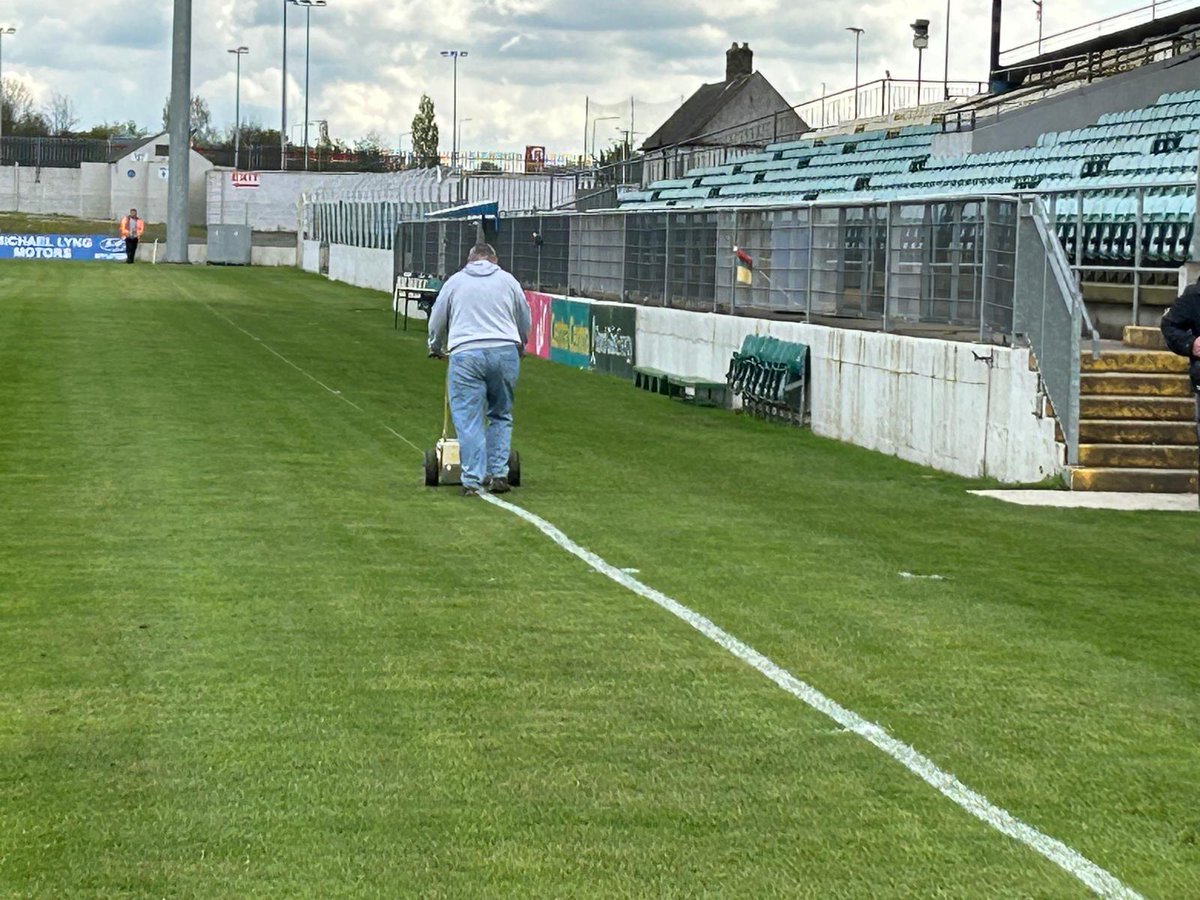 🏟️It doesn’t happen by itself .. our dedicated staff are working hard to prepare Netwatch Cullen Park for our huge Leinster Hurling Championship match V Dublin tomorrow (6pm) . 🙏Thanks to these people our pitch is in top order & the envy of many counties. 🇲🇱C’mon @Carlow_GAA