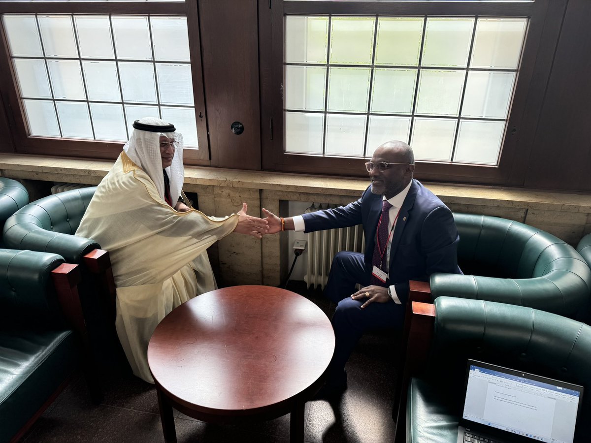 I held a bilateral meeting with the Deputy Minister for Energy Kingdom of Saudi Arabia and Chief negotiator climate change HE Khalid Abulief . We agreed to Maintain cohesion with in G 77 and China and be constructive as well during the up coming COP 29.