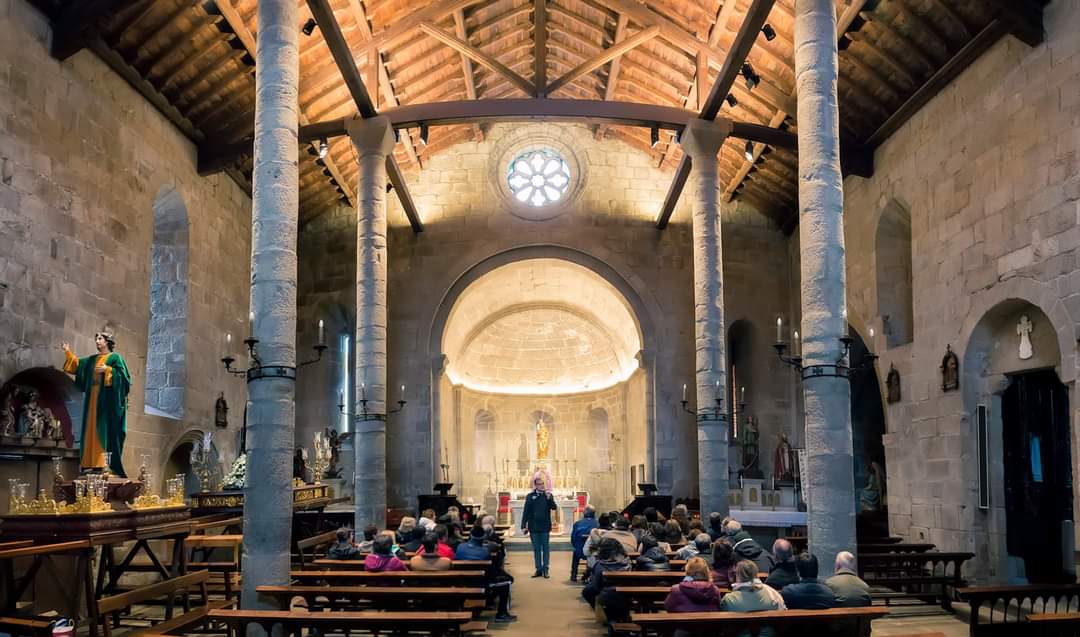 O domingo 5/5 ás 17:00 faremos a visita guiada 'O Románico urbano. Viveiro, importante vila medieval do Reino de Galicia' no marco da Transrománica 2024 a través da Deputación de Lugo. O luns ábrese prazo para anotarse e, aviso, terán vostedes que ser moi rápidos para ter praza