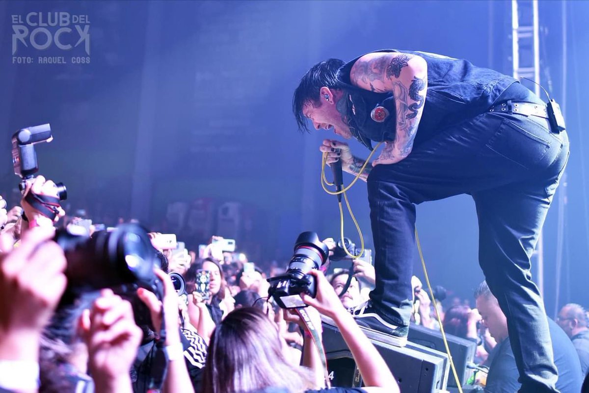 ElClubDelRock's tweet image. #Alesana y su regreso triunfal a la CDMX el pasado 19 de abril en el @circovolador 

Galería completa elclubdelrock.com/conciertos/gal…

Fotos @RachelNitro