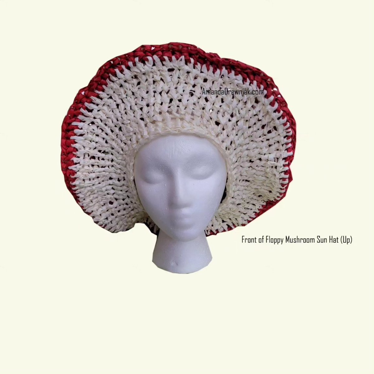 DrewniaksShop's tweet image. I crocheted a sun hat from Raffia. You can buy one!
Etsy (funky fees) or direct from me (no funky Etsy fees)
linktr.ee/Drewniak

#mushroomcore #whimsygoth #goth #fae #frog #mushroom #nature #beach #summer #sand #forest #lake #etsy #ocean
