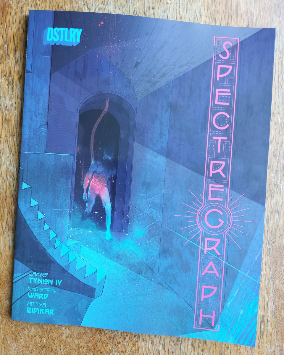 Spectregraph #1 was a great, creepy story from @JamesTheFourth with fantastic art from @cjwardart - bold colours and inventive layouts that work really well and make good use of the larger pages of the @DSTLRY_Media format. Some interesting mysteries too. Looking forward to more.