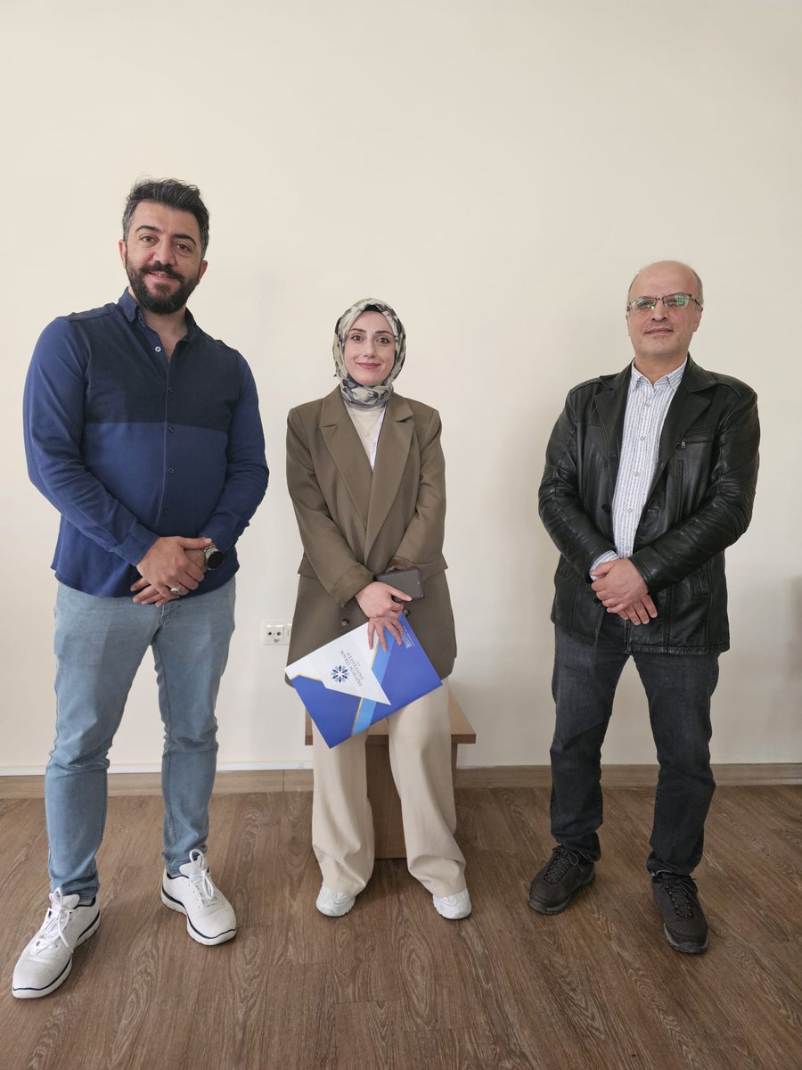 etusem2016's tweet photo. Merkezimiz tarafından 22-26 Nisan 2024 tarihleri arasında  Temiz Oda Kullanım Eğitimi-PECVD- ICP-RIE Temel Kullanıcı Eğitimi gerçekleştirilmiştir. 30 saatlik teorik ve uygulamalı eğitimin ardından, kursiyerlere eğitim  setifikaları takdim edilmiştir. https://t.co/s3Cr3kdB3L