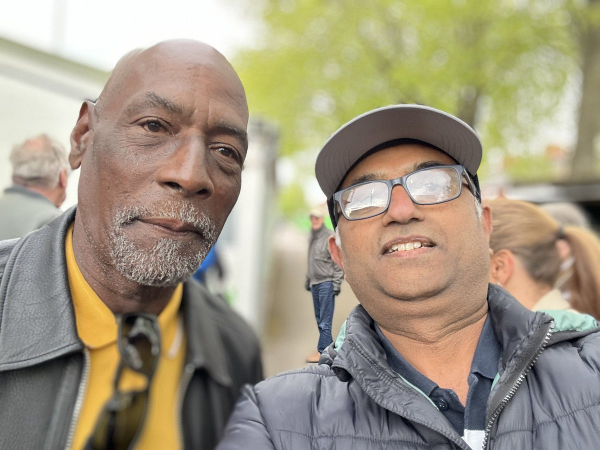 Never thought I would ever get to see him. OMG, Sir Viv Richards! I’m trembling as I’m typing this. What a day! Thank you! @leicsccc