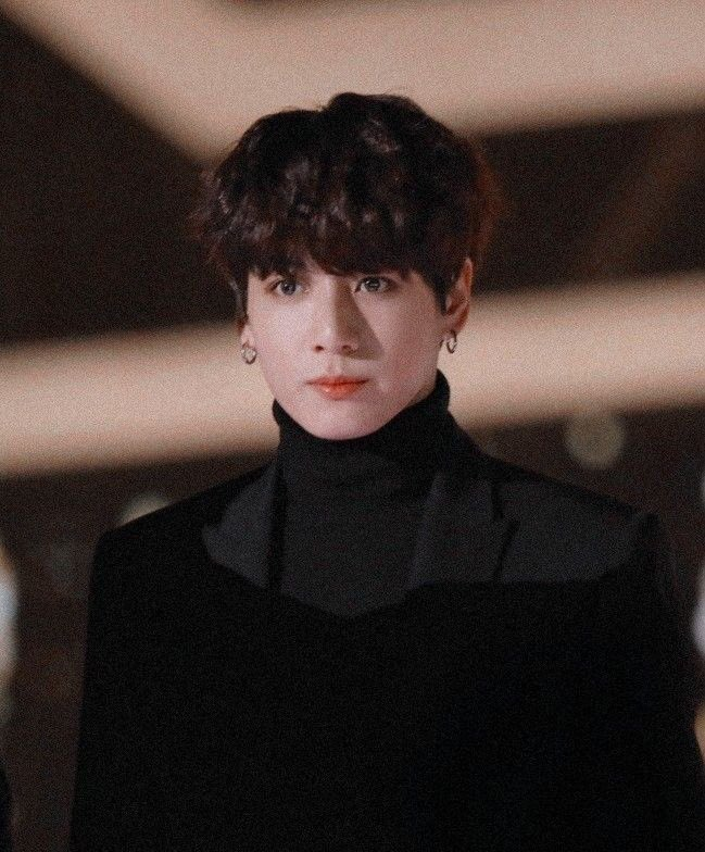 vantecia's tweet photo. #taekookau — preach

Jungkook was two months away from finishing his seminary to become a priest, just as his grandmother had set him on the path all his life.

But plans change when Taehyung, a former classmate, arrives at his church.

“You preach but you don't act on it, uh?” https://t.co/J7KLB2agT9