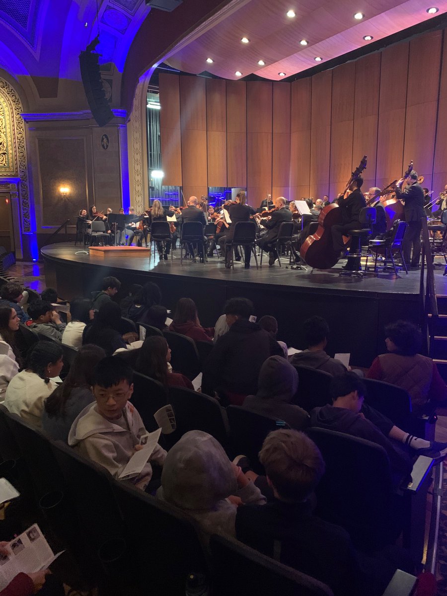 Thank you <a href="/WindsorSymphony/">Windsor Symphony Orchestra</a> for inviting our grade 7s to attend today’s performance. What an awesome experience in music appreciation! <a href="/BellewoodBisons/">Ecole Bellewood</a>