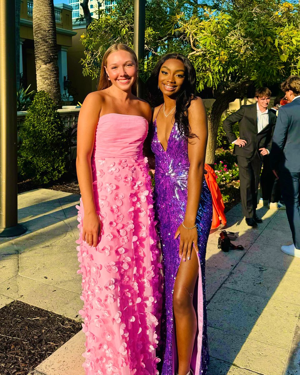 Annie Shaughnessy Dauer tweet media