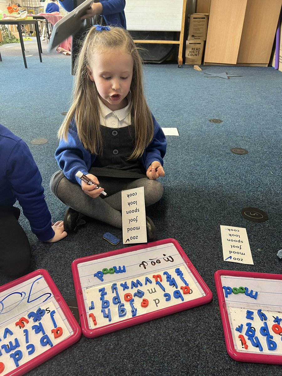 Some ‘oo’ word building in Primary 1. 🌟