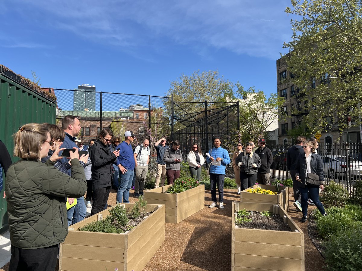 What an amazing (and fast) few days in NYC with our #ParkEquityAccelerator partners where we focused on actionable strategies. These leaders are changing policies and systems that will bring the benefits of parks to everyone, everywhere.