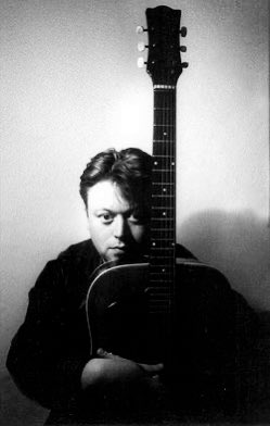JakeRudh's tweet photo. Remembering singer, songwriter, guitarist and producer Adrian Borland - best known as the frontman for post-punk band The Sound who died 25 years ago today. RIP https://t.co/HpvcidkddC