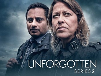 The amount of story and character that @ChrisLangWriter manages to fit into 45 minutes of #Unforgotten is extraordinary - and the twists and turns always feel true and earned, never for a second melodramatic. Exhibits A & B: the last two episodes of series 2. Heart in mouth time.