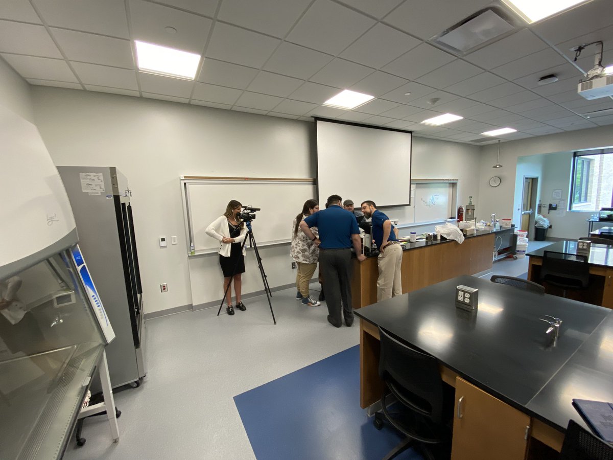 MidlandsTech's tweet image. Pretty cool Friday when South Carolina’s Reporter of the Year comes to @midlandstech to help tell our story about student research that is headed to the International Space Station. See more from 
@RachelR_Reports on @WLTX this evening. 

midlandstech.edu/news/student-r…