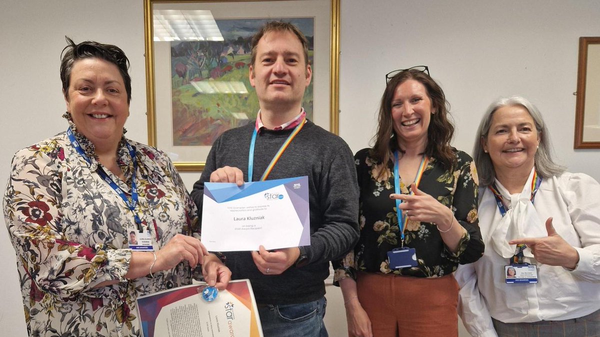 Congratulations Laura Kluzniak, WCD Business Hub Manager, on receiving a STAR Award! Laura was nominated for her work supporting the We Care team & developing the Culture Collaborative initiative. L-R Laura, Jason Nicol, Gael Simpson & Zoe Morrison 👏⭐@nhsgrampian #nhsgstaraward
