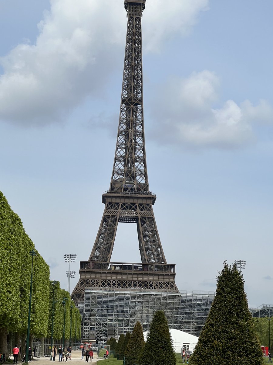 ScienceTech's tweet image. Some of the buildings and monuments we visited today.