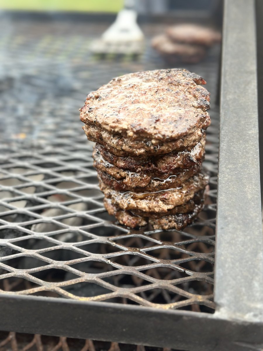 Burger time at @wwppanthers!!

You have to take time to appreciate your wonderful staff!
@WestwoodISD #WWWay #leadership #SmallDistrictDoingBigDistrictThings #suptchat #EduGladiators #leadlap #CelebratED #JoyfulLeaders #WarmDemanders #CrazyPLN #edchat #satchat