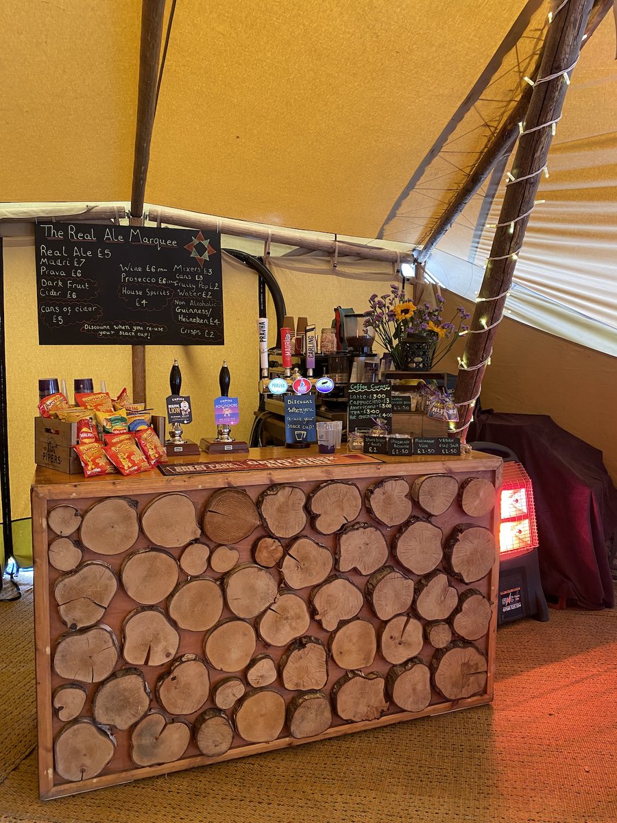 Wrap Party: FREE event, discounted drinks, free buffet
Sunday 28 April, from 6.30pm
Festival Tipi, <a href="/theLBT/">Lawrence Batley Theatre</a> Courtyard
6.30pm-7.30pm Happy Hour with discounted drinks
Free buffet with food from Dapur Malaysia
Book: huddlitfest.org.uk/event/wrap-par…