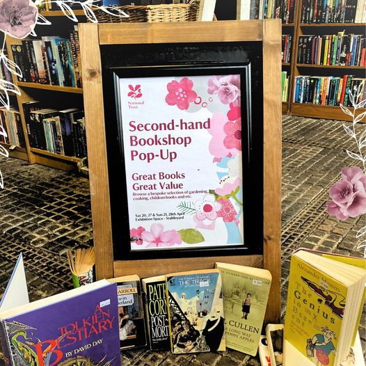 The Blossom Book Sale Pop-Up is back this weekend! 📷📷 As part of our blossom festival, we are holding a pop-up book sale this weekend at the Stableyard Exhibition Space. Dive into the spring with new books to put on your favourite shelf.📚 #blossomfestival #BookSale #PopUpShop