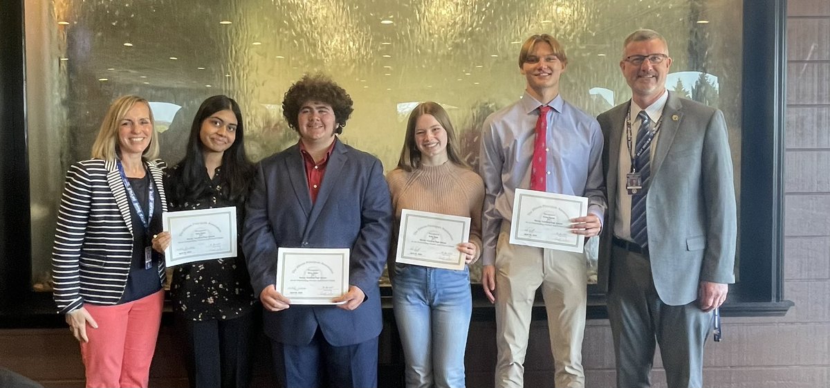 mbertolaD121's tweet image. So proud to honor our sophomore leaders at the @IPALake student recognition breakfast AND our Warren Way leadership recognition this morning. I'm so proud of these student leaders who demonstrate being respect, resilient and engaged!
#WeAreWarren #TheWarrenWay