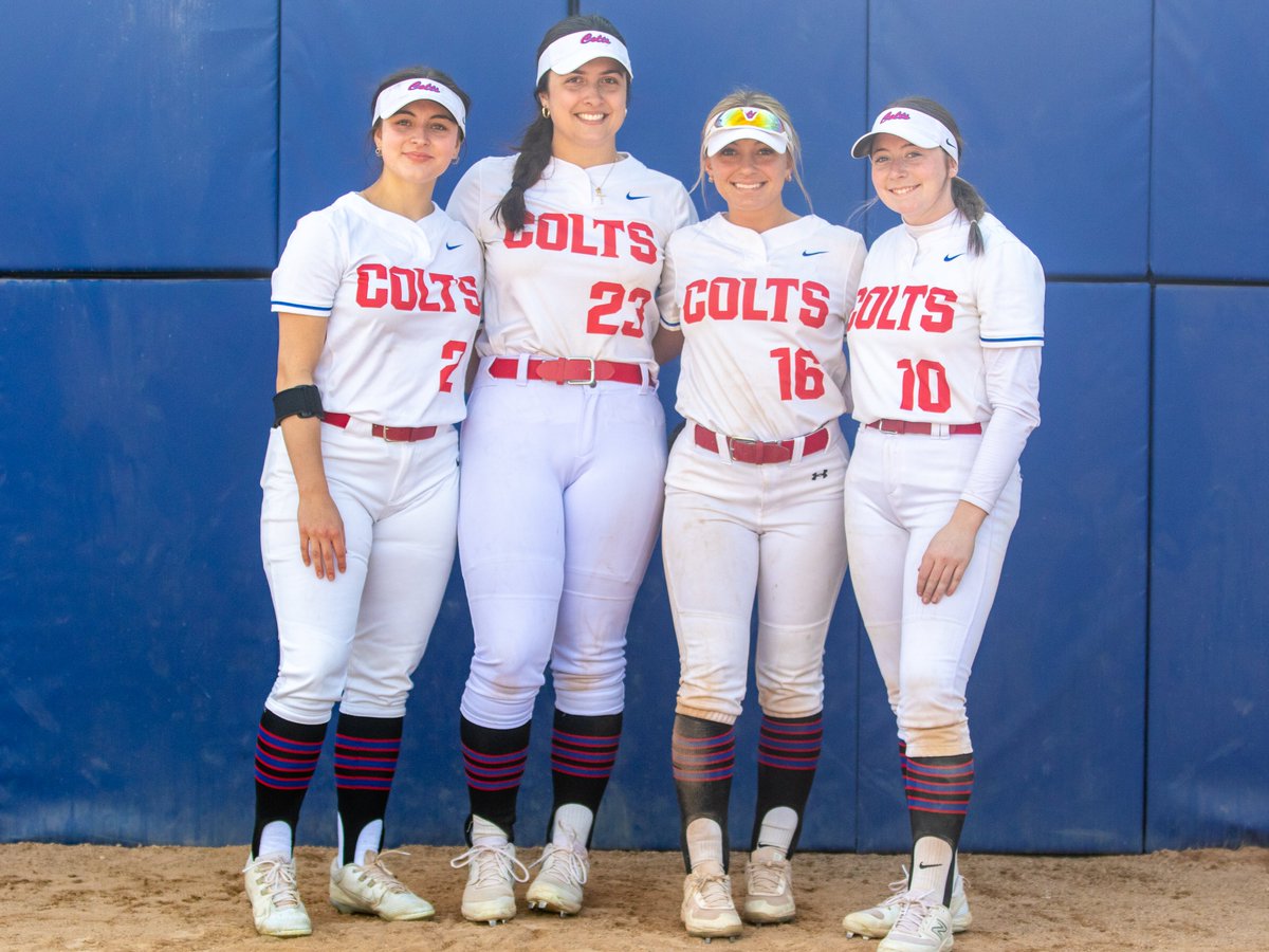 TONIGHT we celebrate and recognize Caitlin, Kylie, Marta, and Autumn! Pregame senior recognition begins at 5:30 and we encourage everyone to come out to support our Class of 2024!!!! 🎓❤️💙