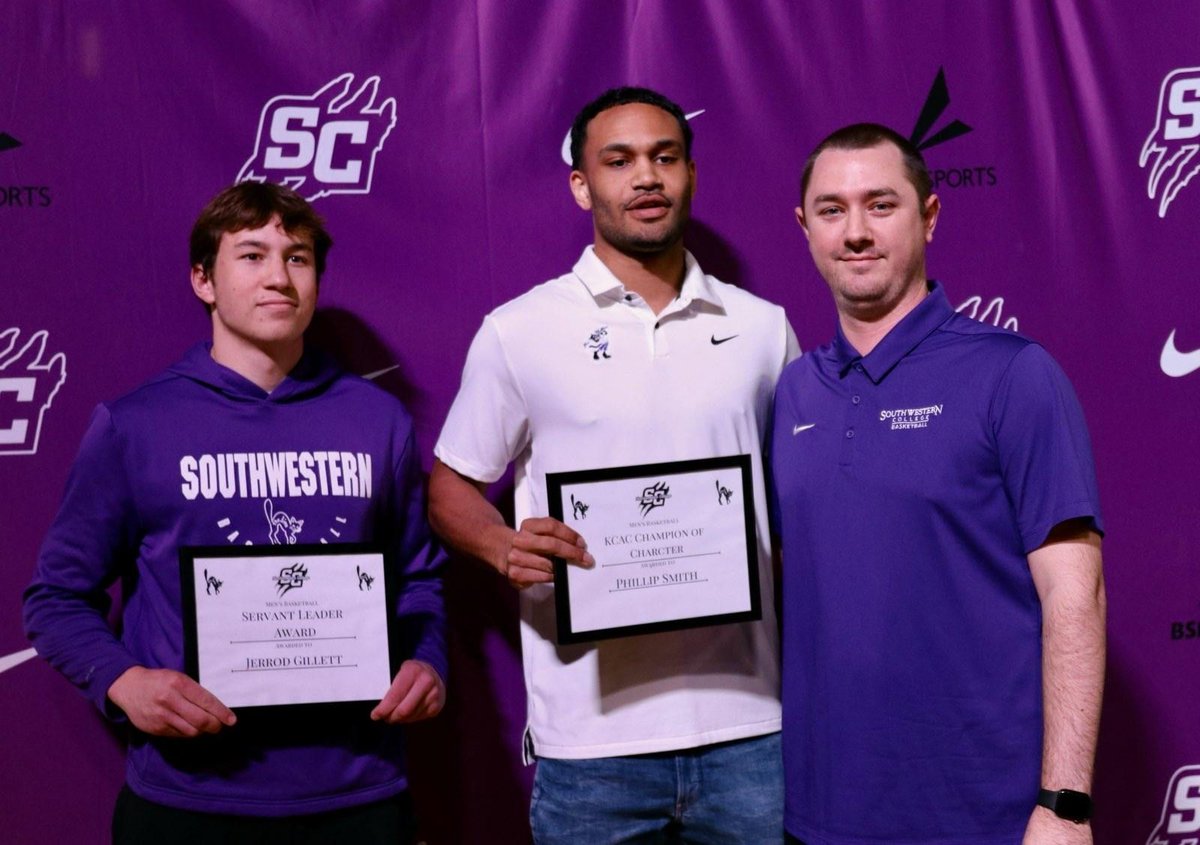 We had a great time at the 2nd annual Jinx Awards last night! Congratulations to these two individuals on winning our team awards. Phil Smith - Champion of Character Jerrod Gillett - Servant Leader Award