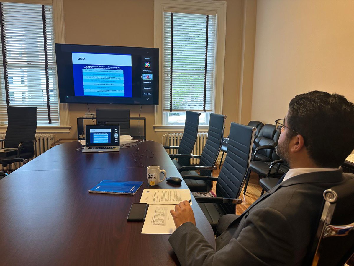 La embajadora @soniaguzmank inauguró la primera sesión de trabajo entre la embajada, los consulados🇩🇴 en 🇺🇸y las agencias del Departamento de Trabajo, para la implementación de los acuerdos de asociación consular para la promoción de los derechos de los trabajadores dominicano.