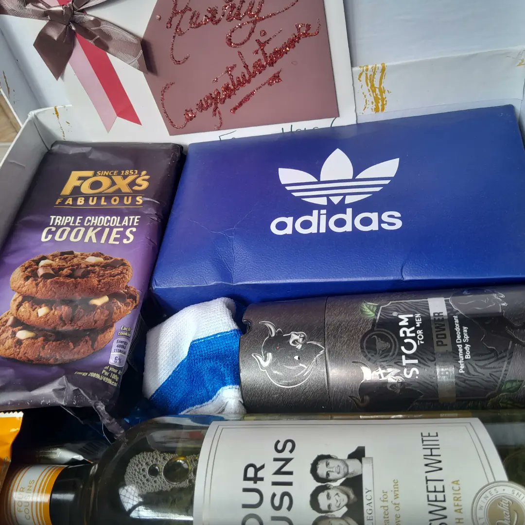 Perfect giftbox for your man.📦🎊😍Everyman deserves a quality gift box.👌We are here to help you convey the lovely message.😊#giftboxformen #giftboxes #fypシviral #GoViral #fypviraltwitter