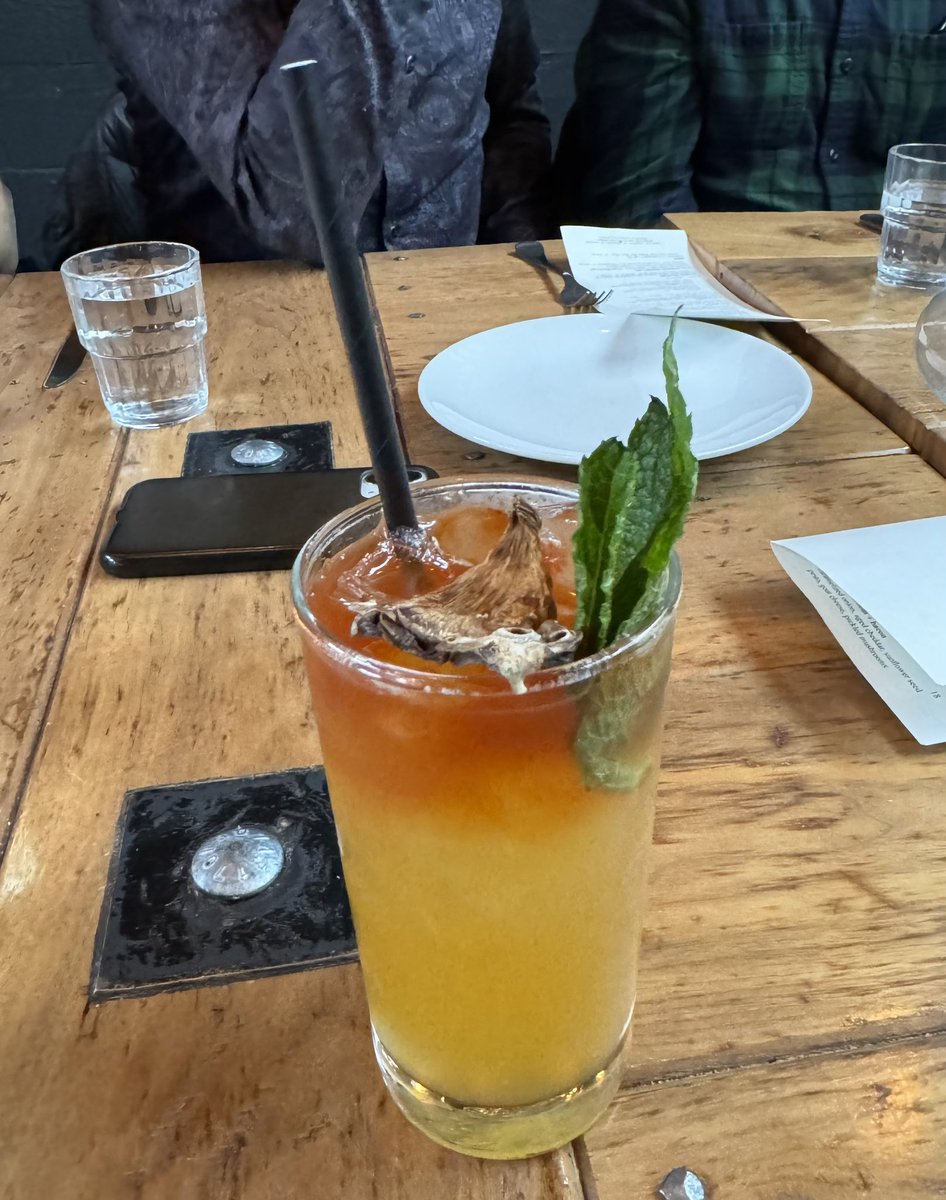 Continuing my preparation as a judge for the @marriotthotels Masters of the Craft 2024 onsite cocktail competition @marriottyvr, I visited @belgardkitchen and had their Grilled Pineapple Dark & Stormy. Full review of the restaurant to follow #vancouverbars #cocktails