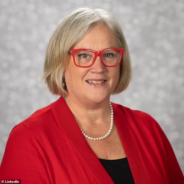 libsoftiktok's tweet photo. BREAKING: Middle schoolers in @MiddleWatertown in MA are reportedly being forced back into the classroom with a trans student who wrote a 45-person "hit list."

Parents of the district reportedly claim their children are in fear of the student and school officials have "silenced" criticism by calling parents "transphobic."

At a school forum, Superintendent Deanne Galdston, who arranged for the reentry of the student, allegedly criticizes parents for "student shaming."

Why does this keep happening at our public schools?

Trans violence is violence!