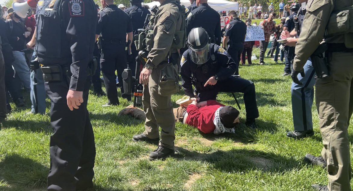 New: 34 people arrested yesterday during protest at Dunn Meadow on the IU Bloomington Campus. Criminal charges range from trespassing, resisting law enforcement, and battery on a public safety official. One Indiana State Trooper sustained minor injuries. (1of2) @FOX59 @CBS4Indy