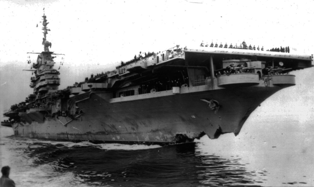 #OTD in 1952, USS Wasp (CVA-18) collided with destroyer minesweeper USS Hobson (DMS-26) while conducting night flying operations. Wasp lost a 75-foot chunk of bow, but Hobson was split in two and went down with 176 men. It was the greatest loss of life on a Navy ship since WWII.