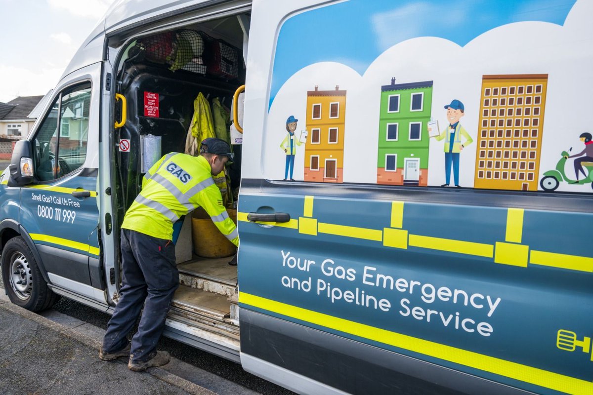 📍𝙏𝙖𝙪𝙣𝙩𝙤𝙣 👷Gas pipe upgrade work in progress @SomersetCouncil 🏠Safe & reliable gas supply to properties 🌱Network ready to transport sustainable gases #GasGoesGreen 🚦Traffic management in place from 29 April 🔗buff.ly/3UfnH8H