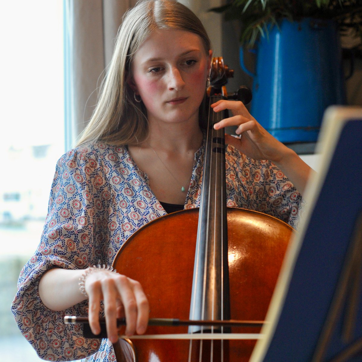 A HUGE thank you to <a href="/thejohncasson/">JohnCassonFoundation</a> and his team for putting on a wonderful fundraising dinner at The Idle Rocks in aid of Young &amp; Talented Cornwall which raised £18,000! 🎉

Thanks to sponsors <a href="/EWWines/">Ellis Wharton Wines</a> and <a href="/ArbuthnotLatham/">Arbuthnot Latham</a>  and all guests.

Read more: youngandtalentedcornwall.org/stories/sell-o…