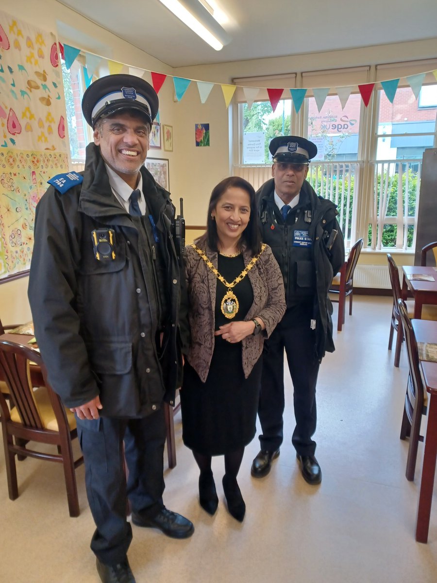 Today SNT officers attended an event at AGEUK .Mayor of Rebridge Borough also attended .