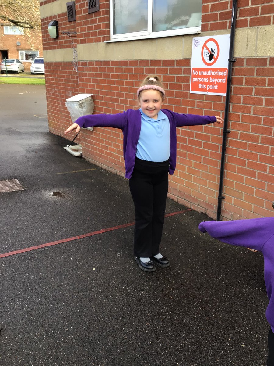 Team Hedgehog have been using positional language in maths. We went outside to practise clockwise, anti clockwise, quarter turns, half turns and three quarter turns. @eboractrust