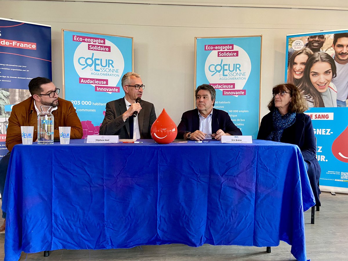 Aujourd'hui, nous avons signé avec Éric Braive, Président de <a href="/CoeurEssonne/">Cœur d'Essonne Agglomération</a>, une convention de partenariat qui symbolise notre étroite collaboration depuis 18 ans. Merci pour cet engagement aux côtés de <a href="/EFS_Sante/">Établissement français du sang</a> Île-de-France